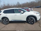 Nissan Rogue Sl Intelligent Awd 5N1AT3CB2MC771554 fotografie