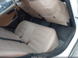 Toyota Rav4 Le JTMH1RFV9KD509183 снимка