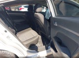 Hyundai Elantra Value Edition 5NPD84LF7HH207372 снимка