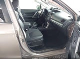 Subaru Forester 2.5I Touring JF2SJAWC2FH547246 снимка