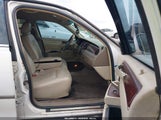 Lincoln Town Car Signature 1LNHM82W13Y703339 fotografie