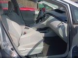 Toyota Prius Two JTDKN3DUXF0437716 снимка