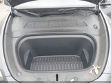 Tesla Model Y Performance Dual Motor All-Wheel Drive 7SAYGDEF1NF381341 fotografie