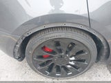 Tesla Model Y Performance Dual Motor All-Wheel Drive 7SAYGDEF1NF381341 fotografie