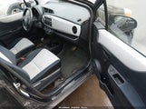 Toyota Yaris L JTDKTUD3XCD512020 снимка