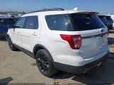 Ford Explorer Xlt 1FM5K7D83HGD90633 fotografie