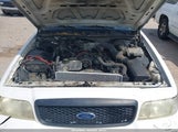 Ford Crown Victoria Police/Police Interceptor 2FAFP71W16X126000 photo