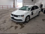 Volkswagen Jetta 1.4T S 3VW2B7AJ4JM233717 photo
