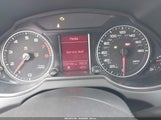 Audi Q5 2.0T Premium WA1CFAFP7BA097646 снимка