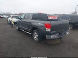 Toyota Tundra Limited 5.7L V8 5TFHY5F13CX239482 fotografie
