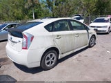 Toyota Prius Two JTDKN3DU5E1802294 fotografie