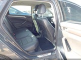 Volkswagen Passat 1.8T R-Line 1VWAT7A30GC035334 photo