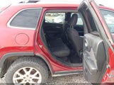 Jeep Cherokee Latitude 1C4PJMCB3GW267768 снимка