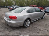 Volkswagen Passat 2.5L Se 1VWBP7A3XCC053052 снимка