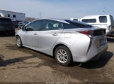 Toyota Prius Two JTDKBRFU7J3591848 снимка