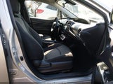 Toyota Prius Two JTDKBRFU7J3591848 снимка