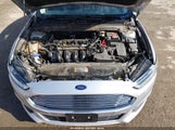 Ford Fusion Se 3FA6P0H77GR382700 снимка