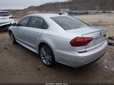 Volkswagen Passat 1.8T R-Line 1VWDT7A35HC079988 снимка