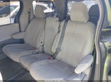 Toyota Sienna Le V6 8 Passenger 5TDKK3DC3CS203247 снимка