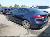 Toyota Corolla Le JTDEPRAE1LJ107105 снимка
