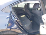 Toyota Corolla Le JTDEPRAE1LJ107105 снимка