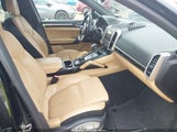 Porsche Cayenne WP1AA2A27GLA06219 снимка