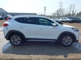 Hyundai Tucson Se KM8J3CA41HU583807 снимка