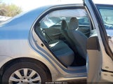 Toyota Corolla Le 2T1BU4EE2DC051780 fotografie