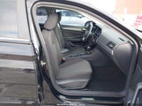 Volkswagen Jetta 1.4T R-Line/1.4T S/1.4T Se 3VWC57BU6KM073118 снимка