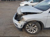 Volkswagen Tiguan 2.0T S 3VV0B7AX1JM049996 fotografie