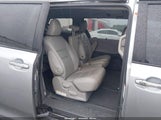Toyota Sienna Xle Premium 8 Passenger 5TDYK3DCXFS631363 fotografie
