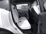 Tesla Model Y 7SAYGDEE6PF888049 fotografie