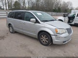 Chrysler Town & Country Touring 2A8HR54P08R613386 photo