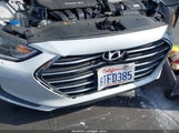 Hyundai Elantra Se 5NPD74LF2JH226615 снимка