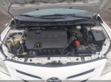 Toyota Corolla L 2T1BU4EE4DC964380 снимка