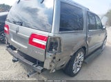 Lincoln Navigator 5LMFU27588LJ17582 снимка