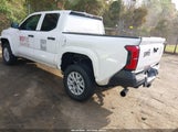 Toyota Tacoma Sr 3TYKD5HN4ST038555 fotografie