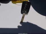 Toyota Camry Se 4T1G11AK3MU403837 photo