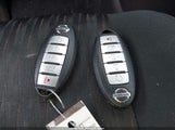 Nissan Rogue Sv 5N1AT2MV8HC786181 снимка