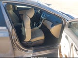 Hyundai Elantra Gls 5NPDH4AE4CH133766 снимка