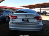 Volkswagen Jetta 1.8T Se 3VWD17AJ5FM352010 photo