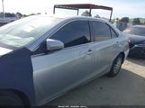 Toyota Camry Hybrid Le 4T1BD1FKXFU148231 fotografie