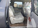 Chevrolet Suburban  Lt1 1GNUKJE34AR213803 снимка