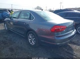 Volkswagen Passat 1.8T S 1VWAT7A32GC023637 снимка
