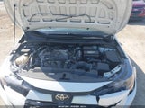 Toyota Corolla Le JTDEPRAE2LJ075328 снимка
