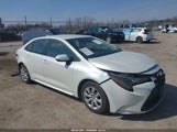 Toyota Corolla Le JTDEPRAE2LJ075328 снимка