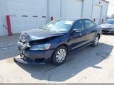 Volkswagen Passat 2.5L S 1VWAP7A30CC044176 снимка