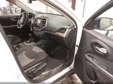 Jeep Cherokee Sport 1C4PJMAB8GW156247 снимка