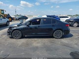 Toyota Corolla Le JTDEPMAEXNJ213333 снимка
