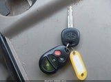 Toyota Sienna Le 5TDBA23C95S052531 снимка